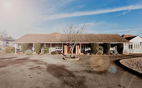 Crown Lodge Hotel
